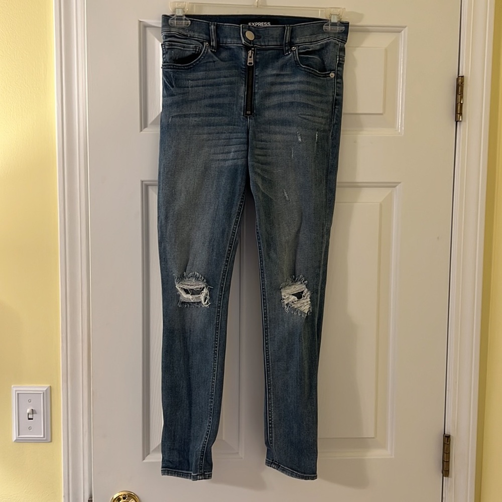 Express High Rise, Stretch + Performance, ankle legging jeans, size 4